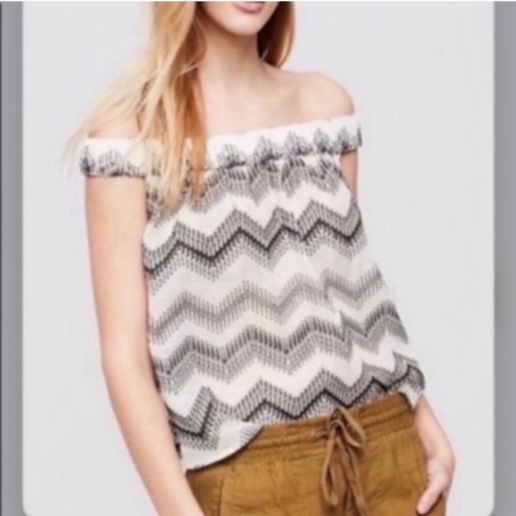 NWT Lou & Gray Zig Zag Off Shoulder Top - Picture 1 of 5